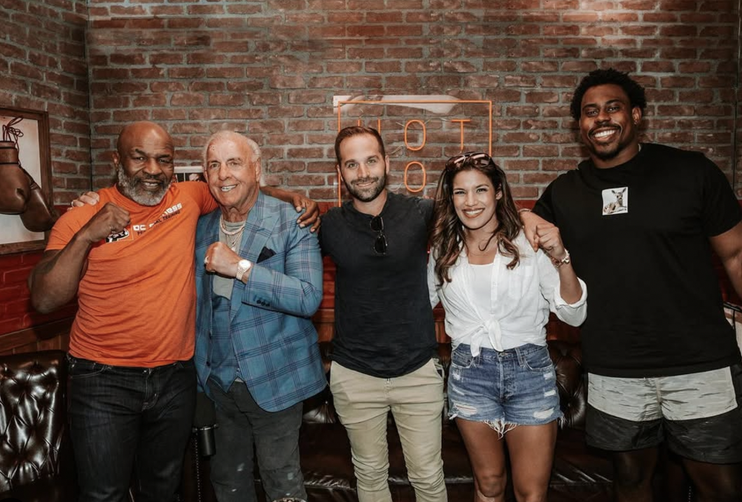 From the Ring to the Digital Arena: Managing Legends in the New Era of Marketing